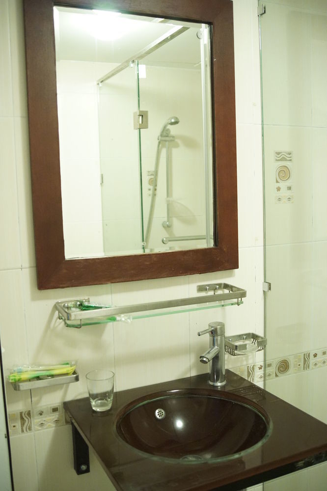Hotel Douceur De L'Aube Hanoi Esterno foto