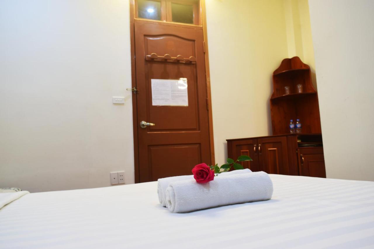 Hotel Douceur De L'Aube Hanoi Esterno foto